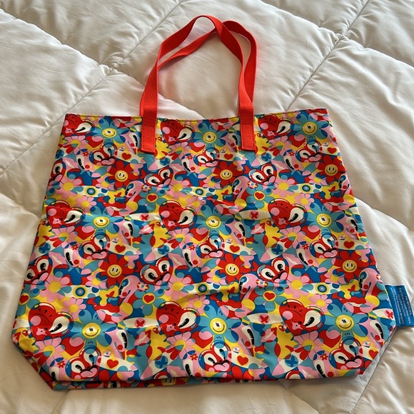 Estee Lauder Hattie Stewart Reversible Nylon Tote Bag NEW - Picture 5 of 9